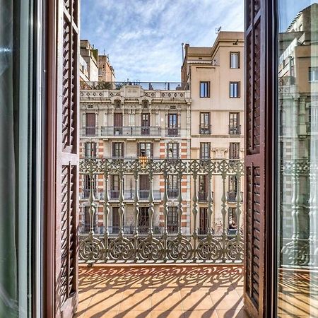 Perfectly Located 4Bed 4Bath Apartment In Barcelona 3 1 Exterior foto
